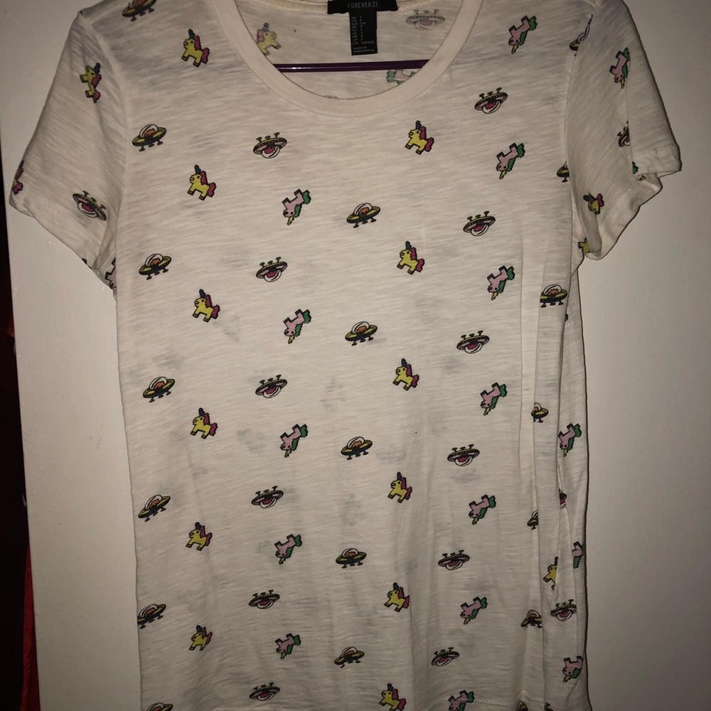 Forever 21 Pixeled Unicorn/UFO Tshirt